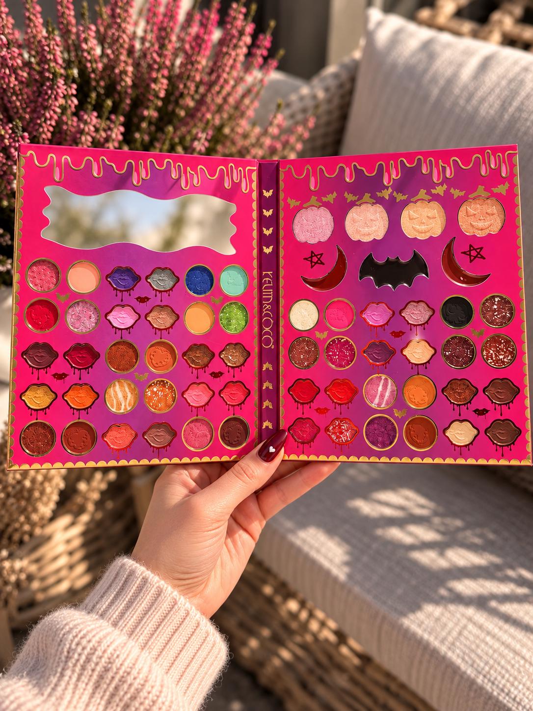 Livre de maquillage Halloween Kevin & Coco – palette ouverte