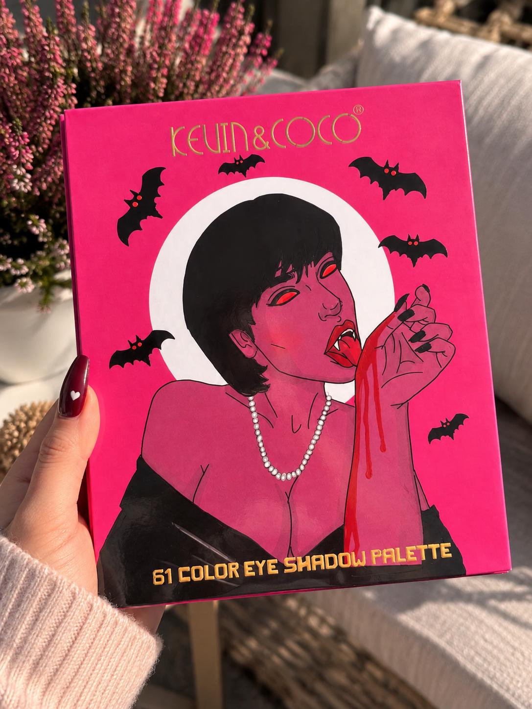 Livre de maquillage Halloween Kevin & Coco – palette fermée